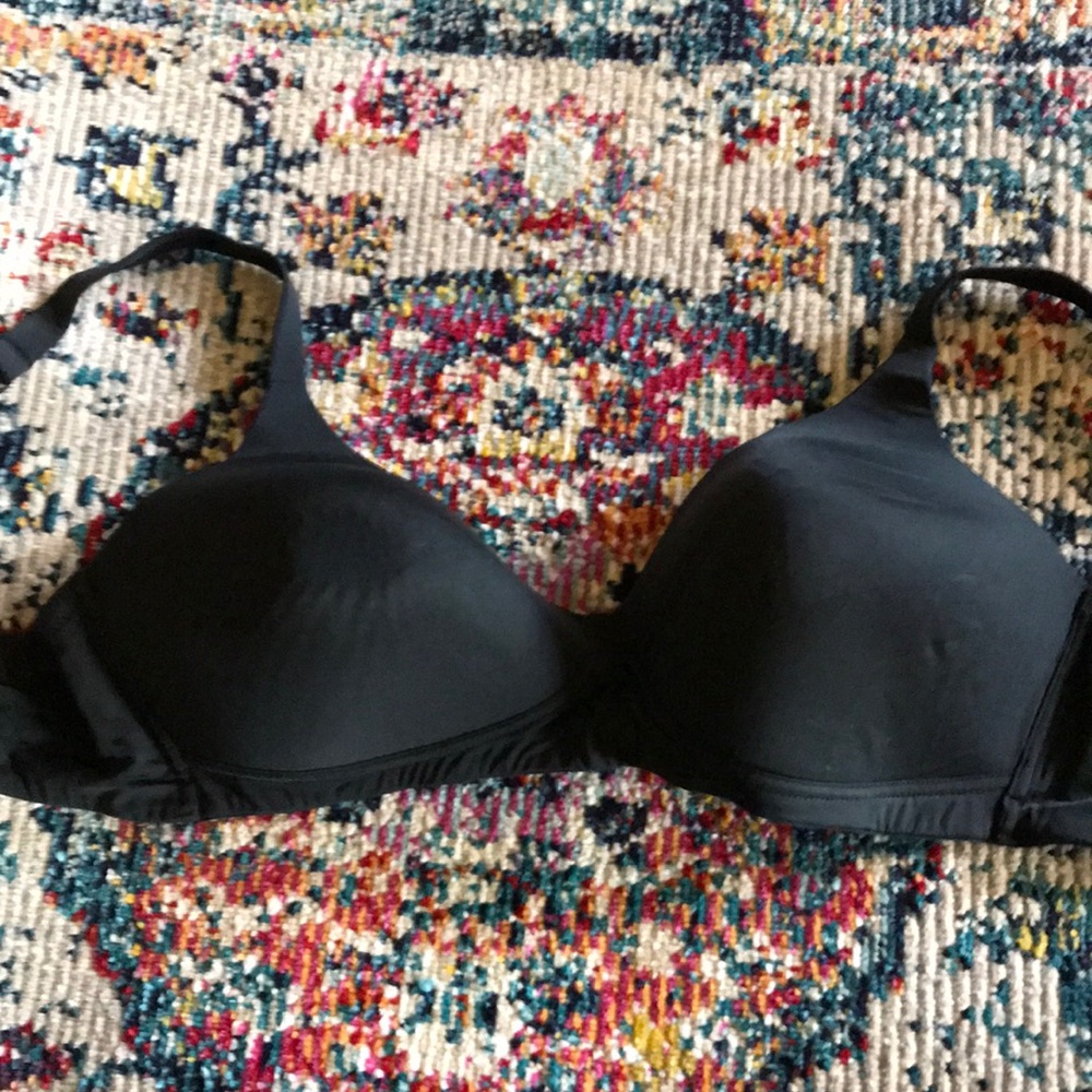 Dreamfit padded black bra size 38 C